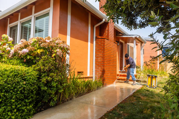 Best Pressure Washing Services for Businesses  in East Milton, FL